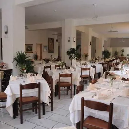 Hotell Mondial