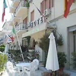Hotel Mondial 3*