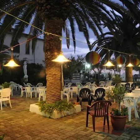 Mondial Hotel 3*