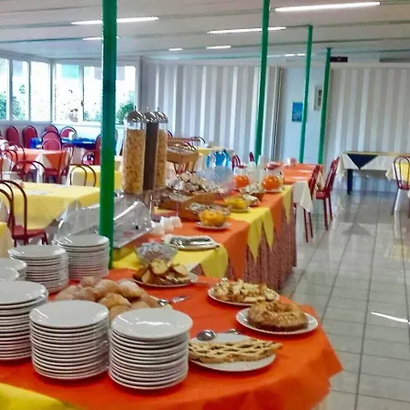 Hotel Mondial Praia a Mare